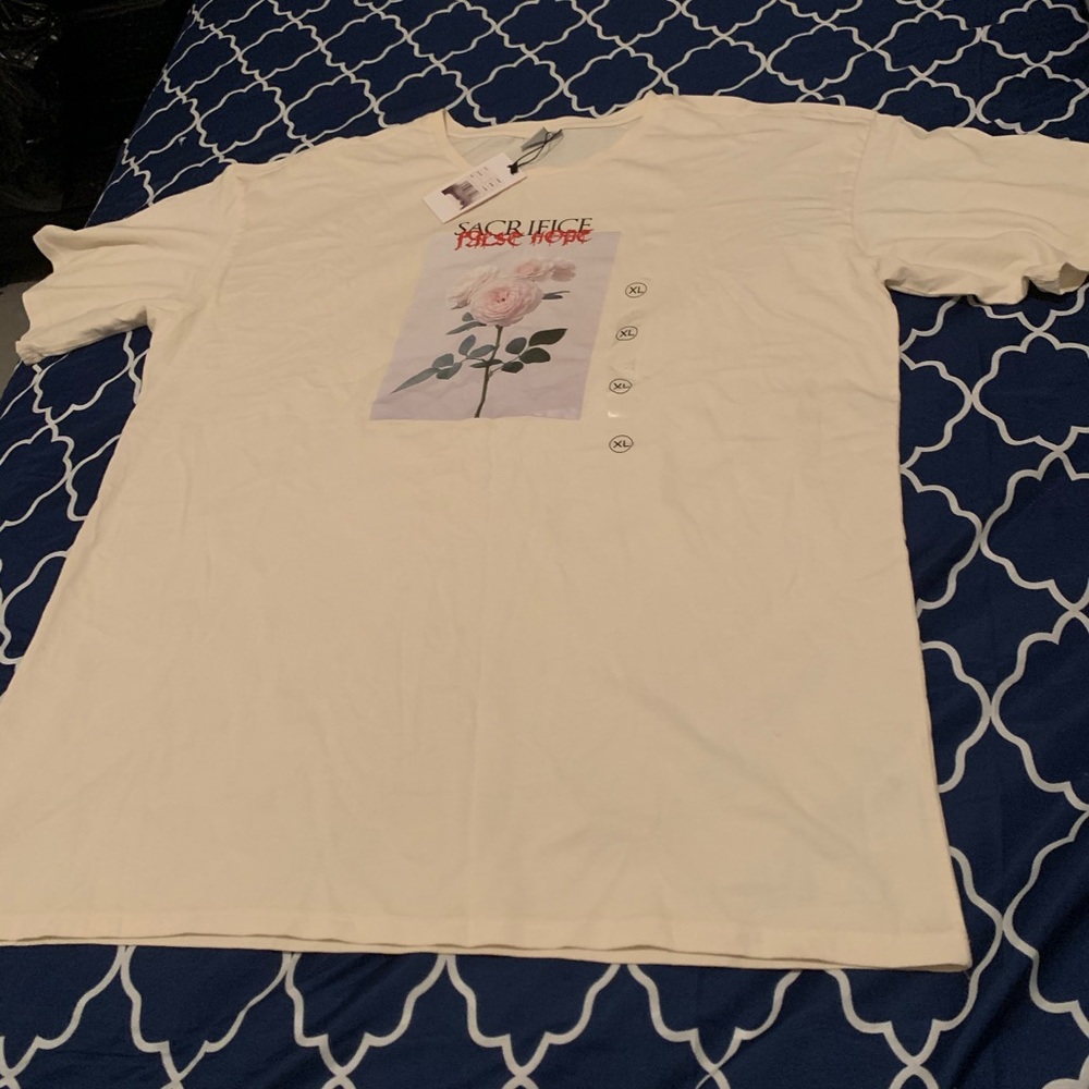 Corella - Picture 2 of 3